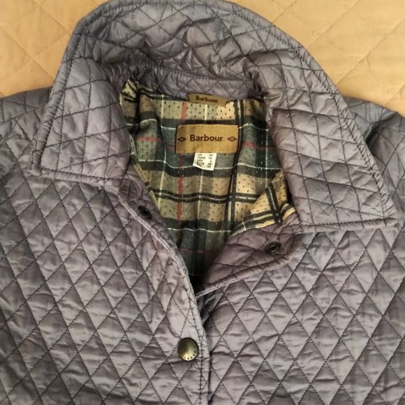 Barbour Women Flyweight Quilt  Jacket - size 6 - Picture 3 of 4